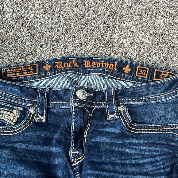 Rock Revival Skinny Jeans - Picture 4 of 5